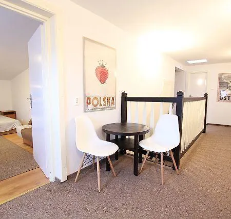 Foczka * אוסטקה